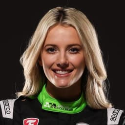 Photo of Lindsay Brewer